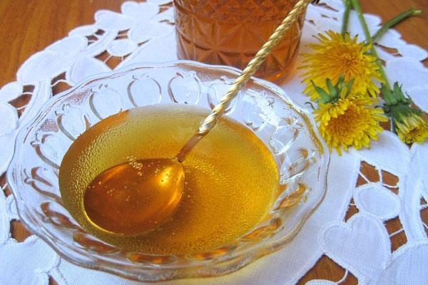 душистый мед из одуванчиков