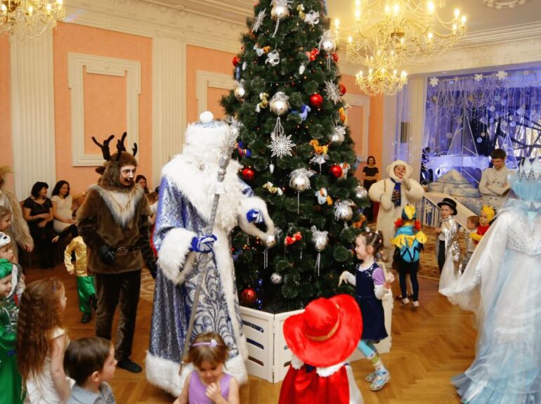 Новогодняя елка в Детской филармонии Екатеринбурга